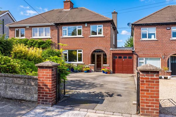 4 Windsor Park, Monkstown, A94 N8F7